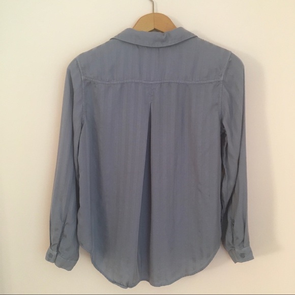Anthropologie Cloth & Stone Blue Grey Button Down - Picture 5 of 13